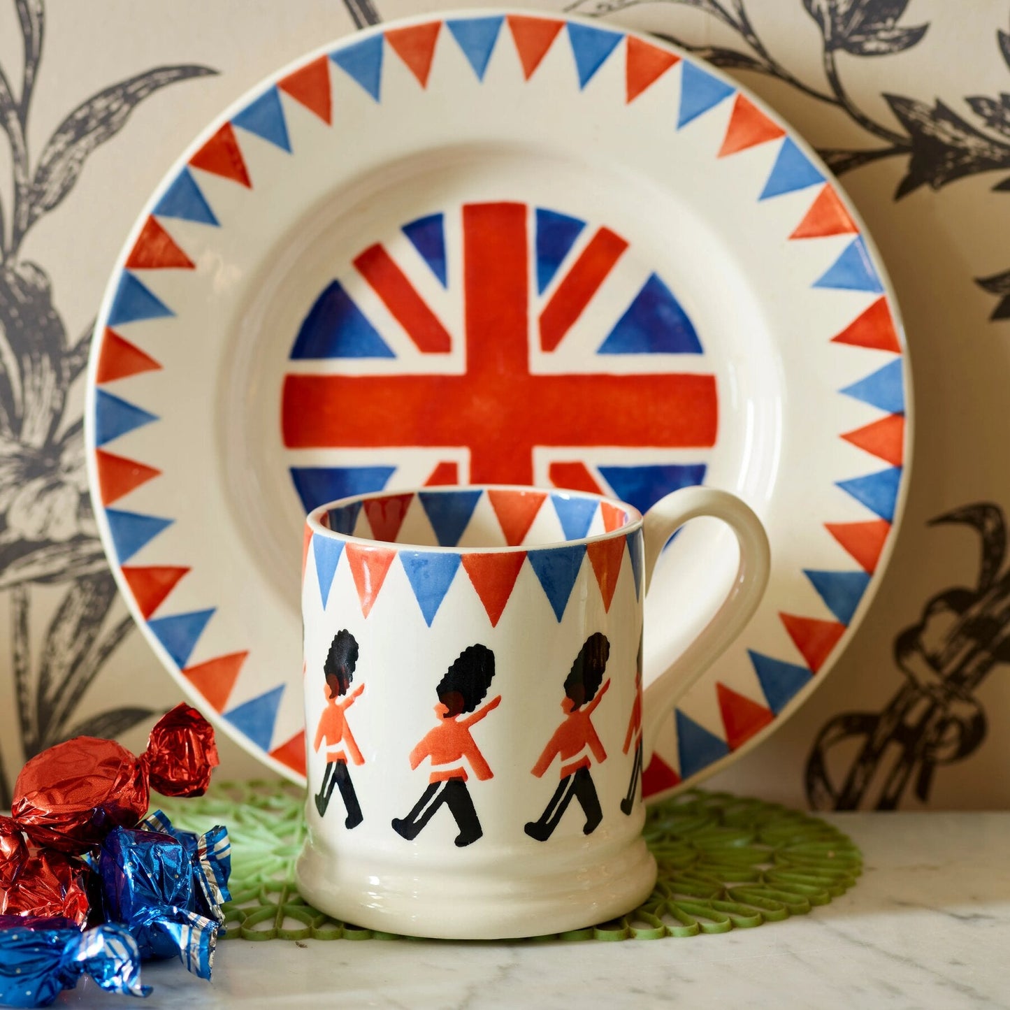 Seconds Union Jack Truly Great 8 1/2 Inch Plate
