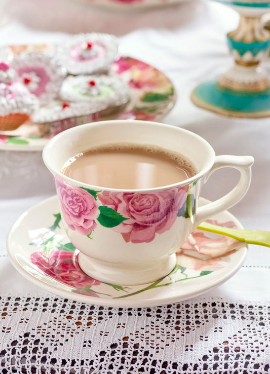 Roses Large Teacup & Saucer